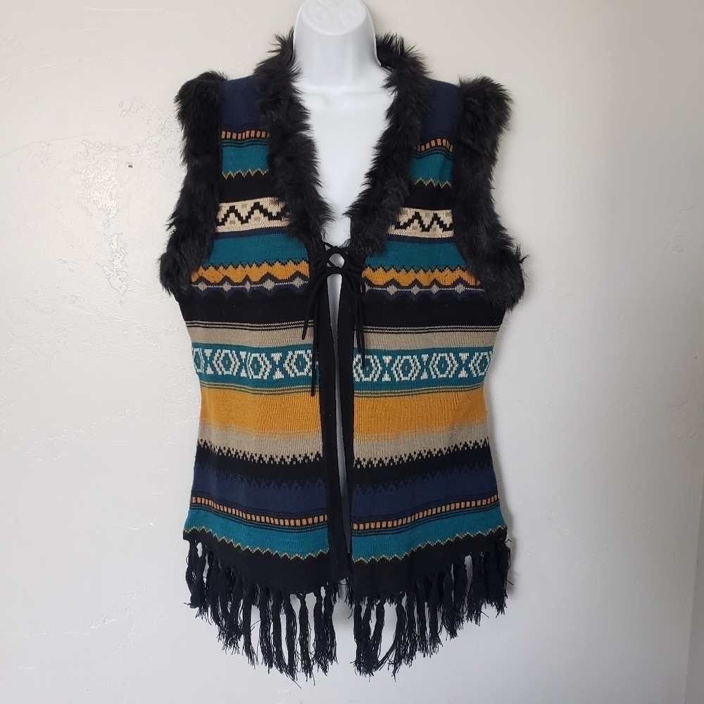 Powder River Outfitters by Panhandle Slim Women's Large Vest Aztec Fringe Blue